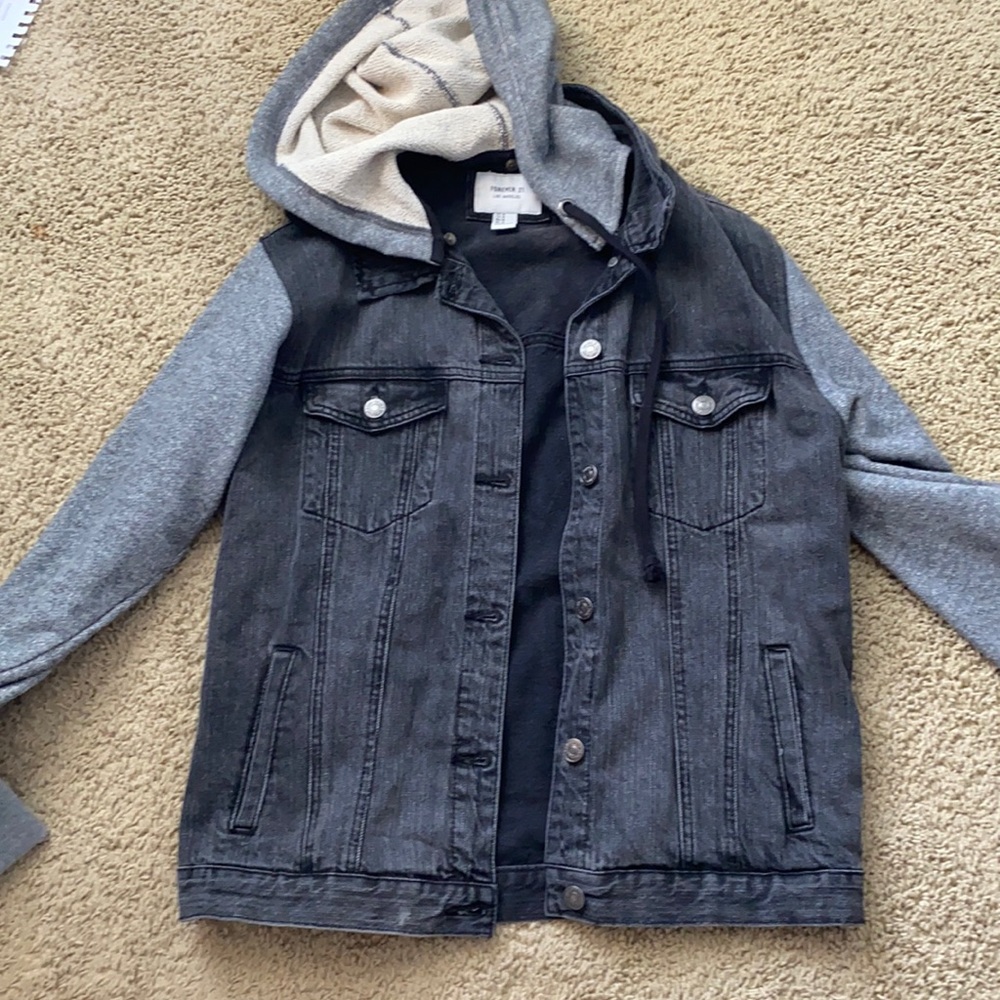 Women’s denim jacket